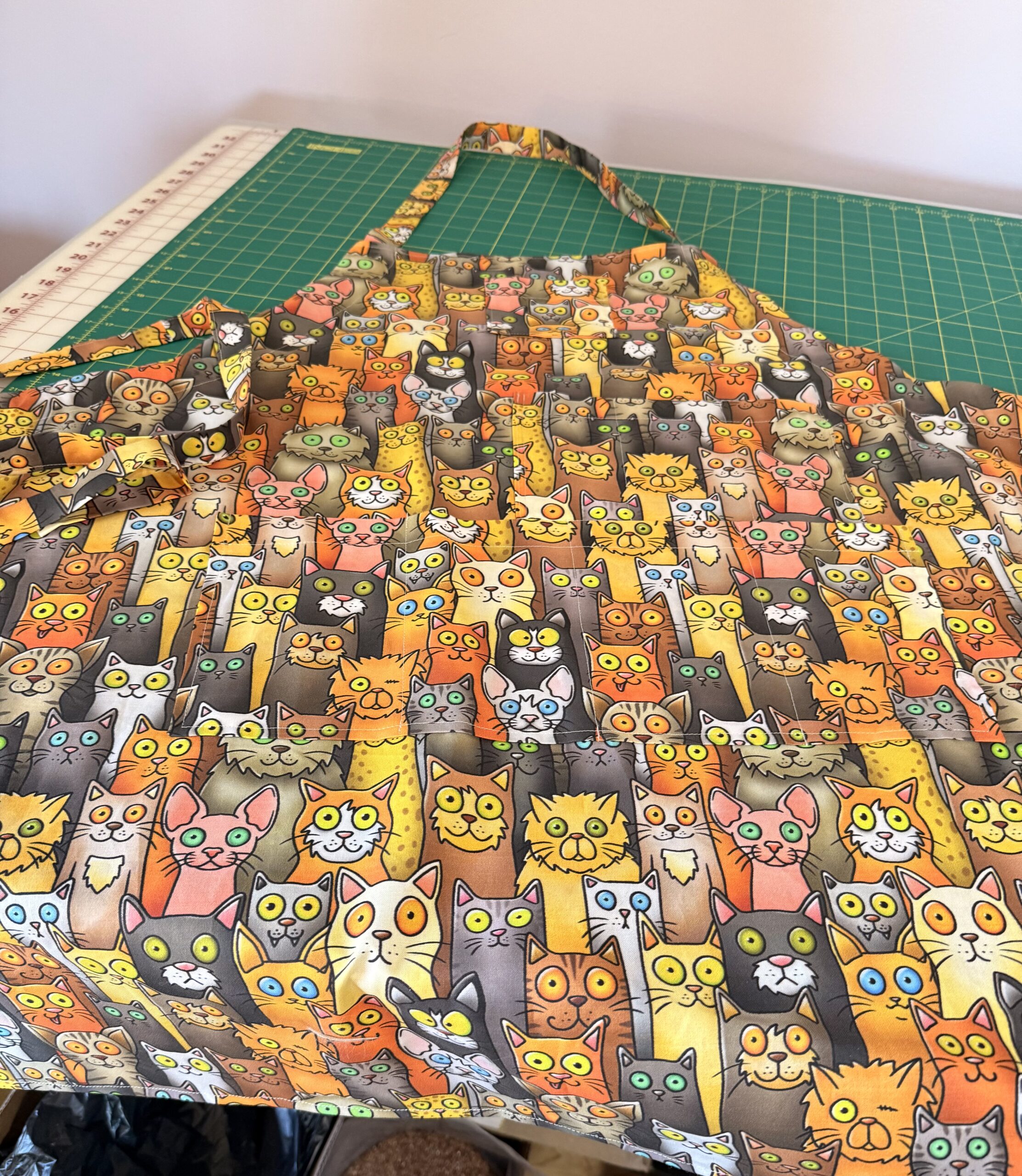 Happy Cat Apron - Image 4